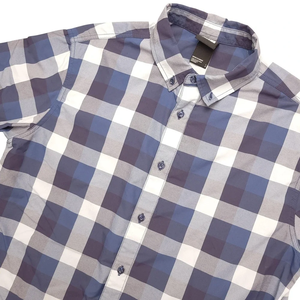 The North Face Shirt Mens L Blue Plaid Short‎ Sleeve Button Up Lightweight Nylon